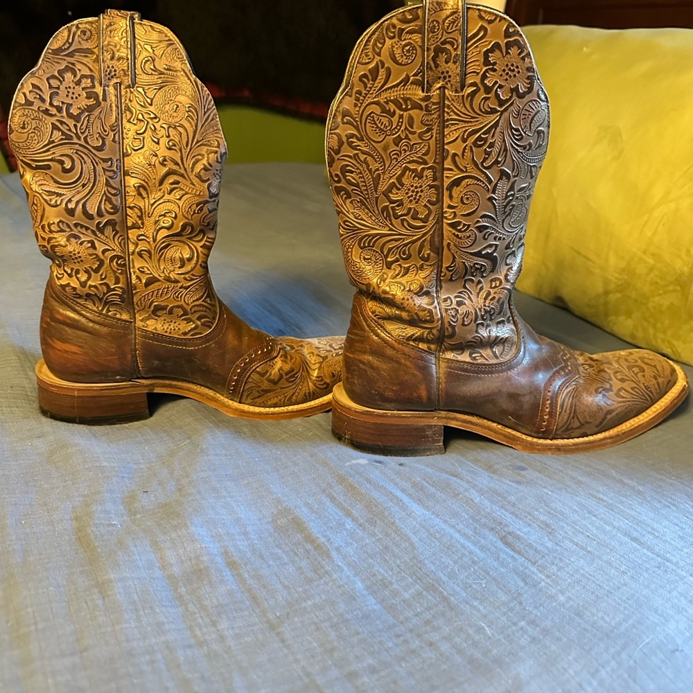 Boulet cowboy boots size 9